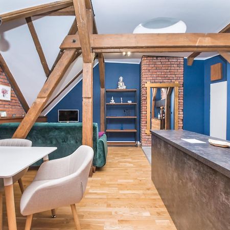 Uroczy Apartament 格利维采 外观 照片